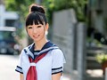 搾りたて100パーセント。本物母乳女子校生。 パイパン 新美もも1