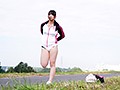 アスリート少女の汗ばんだ肉体を狙う猥褻満員痴漢電車 白石真琴9