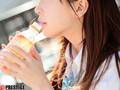 制服の中のE あや 201
