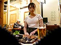 西●袋の居酒屋で働くスーパー美巨乳Gカップ看板娘（19歳）が遂に脱いだ！！ 1ヶ月半密着で口説き落としAV出演！ E-BODY専属デビューするまでの一部始終をご覧あれ！ 相沢夏帆1