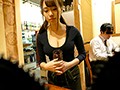 西●袋の居酒屋で働くスーパー美巨乳Gカップ看板娘（19歳）が遂に脱いだ！！ 1ヶ月半密着で口説き落としAV出演！ E-BODY専属デビューするまでの一部始終をご覧あれ！ 相沢夏帆2