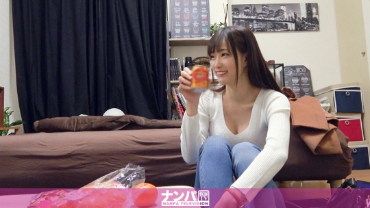 百戦錬磨のナンパ師のヤリ部屋で、連れ込みSEX隠し撮り 108 美谷朱里-10