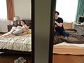 「ねぇ…私のいやらしい声、聞いてるんでしょ？」 性欲を持て余してオナニーしまくる隣人女性が壁越しに語りかけてきた。 篠田ゆう2
