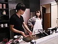 川の字で寝ていた彼女が真横で親友に夜●いされているのに寝たふりをする僕。 架乃ゆら1