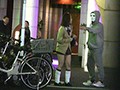 大嫌いなオヤジ相手なのに大量潮吹き！絶対にイクって認めない！クソ生意気制服ギャルと超大量お漏らしSEXしまくった週末の記録ビデオ 涼花くるみ1