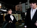 会社の飲み会で終電を逃した僕に「うちに泊まっていきます？」と巨乳の後輩女子が小悪魔な囁き。部屋着の胸チラ誘惑に負けて何度もSEXした 月野かすみ1