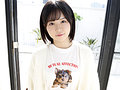 新人 田舎から上京してきて一年だけど、友達いなくてぼっちだからAV女優になってもいいですか？ 週7でオナニーするHな妄想でいっぱいなミニマム仔犬系女子が中出しデビュー 綿矢好花1