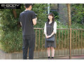 経験人数0.5人 今AV界で最も男性経験のない色白巨乳素人が初イキするまでのAV出演ドキュメント 雪咲すみれ1