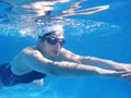 水泳競技歴18年 国●体育大会出場！98cmの巨尻が生み出すドルフィンキック！ 本物女子大生アスリートAVデビュー 寺山綾子21歳3