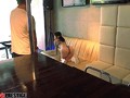 完全ガチ交渉！噂の、素人激カワ看板娘を狙え！ 148