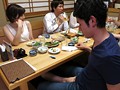 誘惑のSEXサイン ボディタッチ・密着・チラ見せはOKの合図 中村梨乃2