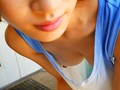 巨乳若妻のノーブラ誘惑 隣の欲求不満な奥様の美乳がチラリ ほしの景子1
